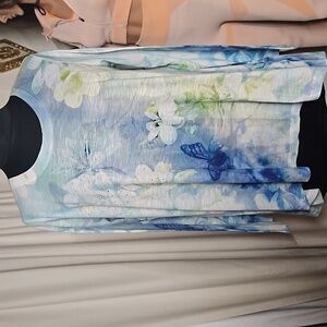 Time&Tru Blue Butterfly Floral Long Sleeve Blouse